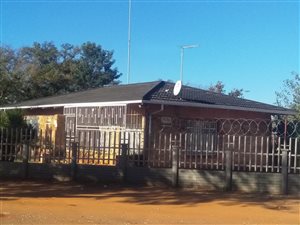 3 Bed House in Vanderbijlpark CW1