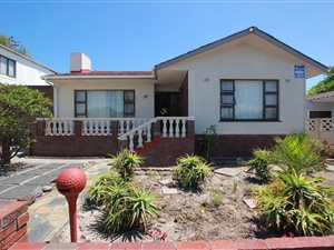 4 Bed House in Riverton