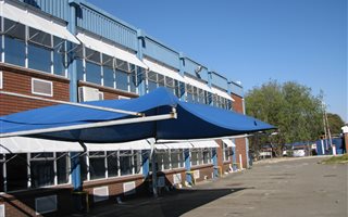 3565 m² Industrial space in Primrose