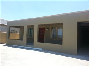 2 Bedroom House in Blue Downs