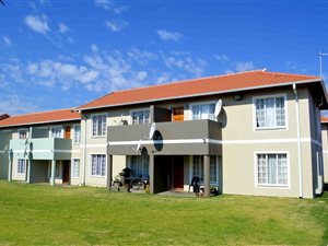 1 Bed Apartment in Comet