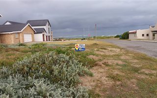 632 m² Land available in Gouritsmond