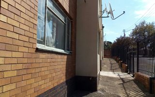 2 Bedroom Apartment in Primrose