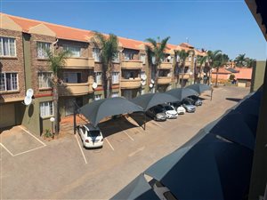 1 Bed Apartment in Rooihuiskraal North