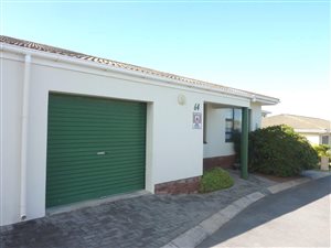 2 Bed Townhouse in Gonubie