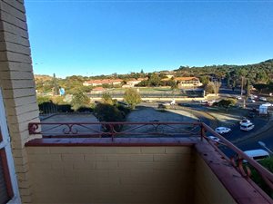 3 Bed Apartment in Arboretum