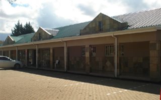 400 m² Retail Space in Underberg