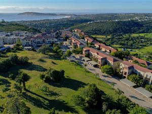 4 Bed Apartment in Plettenberg Bay