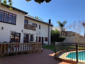 4 Bed House in Cyrildene