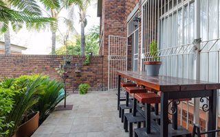3 Bedroom Duplex in Constantia Park