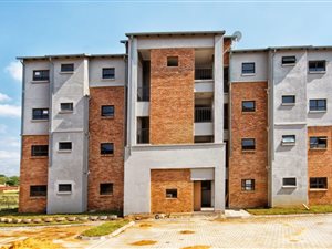 2 Bed Apartment in Cosmo City