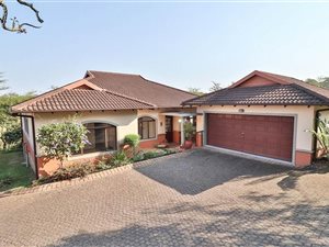 3 Bed Simplex in Le Domaine