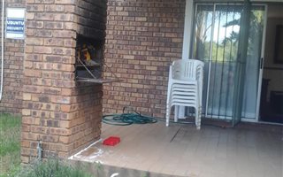 2 Bedroom Apartment in Faerie Glen