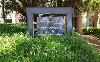 2 Bedroom Apartment in Jackal Creek Golf Estate