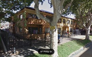 25 Bedroom Flat in Rosettenville