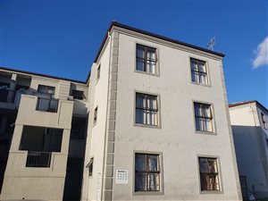 2 Bed Apartment in Sanlamhof