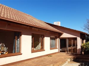 3 Bed House in Roodebult