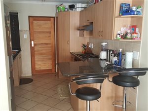 2 Bed Apartment in Zambezi Country Estate