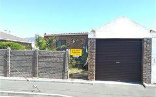 3 Bedroom House in Fairways
