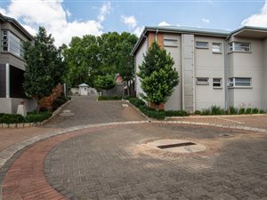 2 Bed Apartment in Westcliff