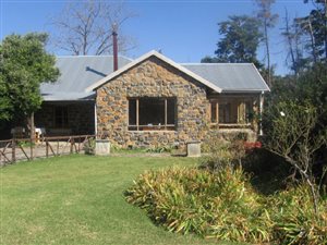 167 ha Farm in Himeville