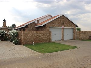 2 Bed Townhouse in La Hoff