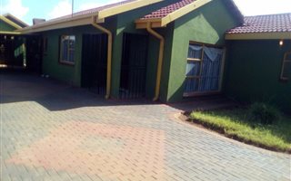3 Bedroom House in Sebokeng Zone 6
