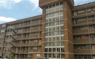 2 Bedroom Apartment in Middelburg South
