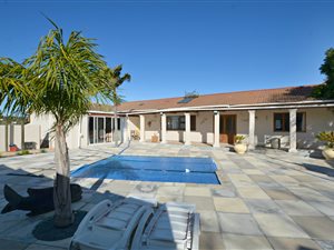4 Bed House in Wellway Park