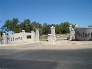 737 m² Land available in Oudtshoorn