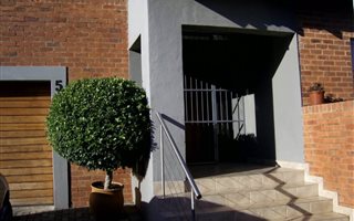 3 Bedroom Townhouse in Sterrewag