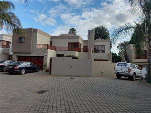 3 Bed House in Oriel