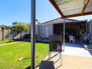 4 Bed House in Belmont Park