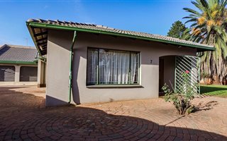 3 Bedroom House in Bakerton