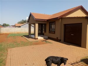 3 Bed House in The Orchards