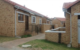 2 Bedroom Townhouse in Randpark Ridge