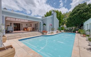 4 Bedroom House in Kenilworth Upper
