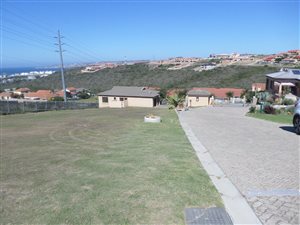 3 Bed Duet in Seemeeu Park