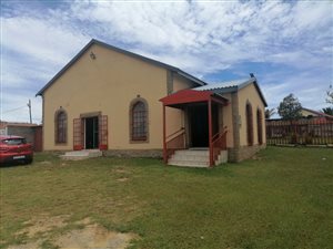 500 m² Office Space in Lenasia South