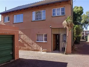 2 Bed Townhouse in Windsor East