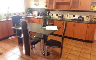 3 Bedroom House in Woodmere