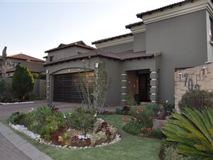 3 Bed House in Founders Hill