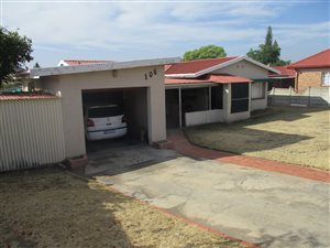 3 Bed House in Observation Hill