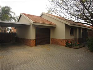 3 Bed Townhouse in Amberfield
