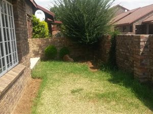3 Bed Townhouse in Pentagon Park