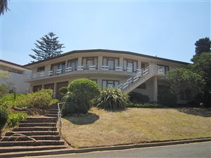 4 Bed House in Hoheizen