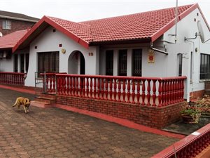 3 Bed House in Everest Heights