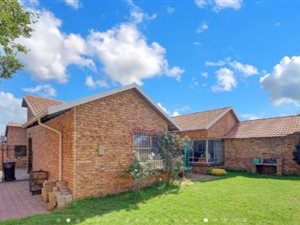 3 Bed House in Farrarmere