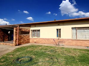 3 Bed House in Homelake