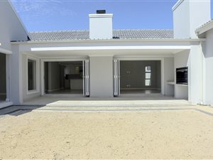 4 Bedroom House in Parklands North